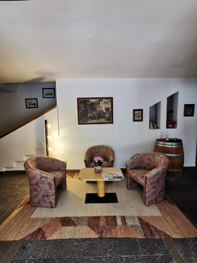 Hotel Eden Guesthouse マルレンゴ エクステリア 写真